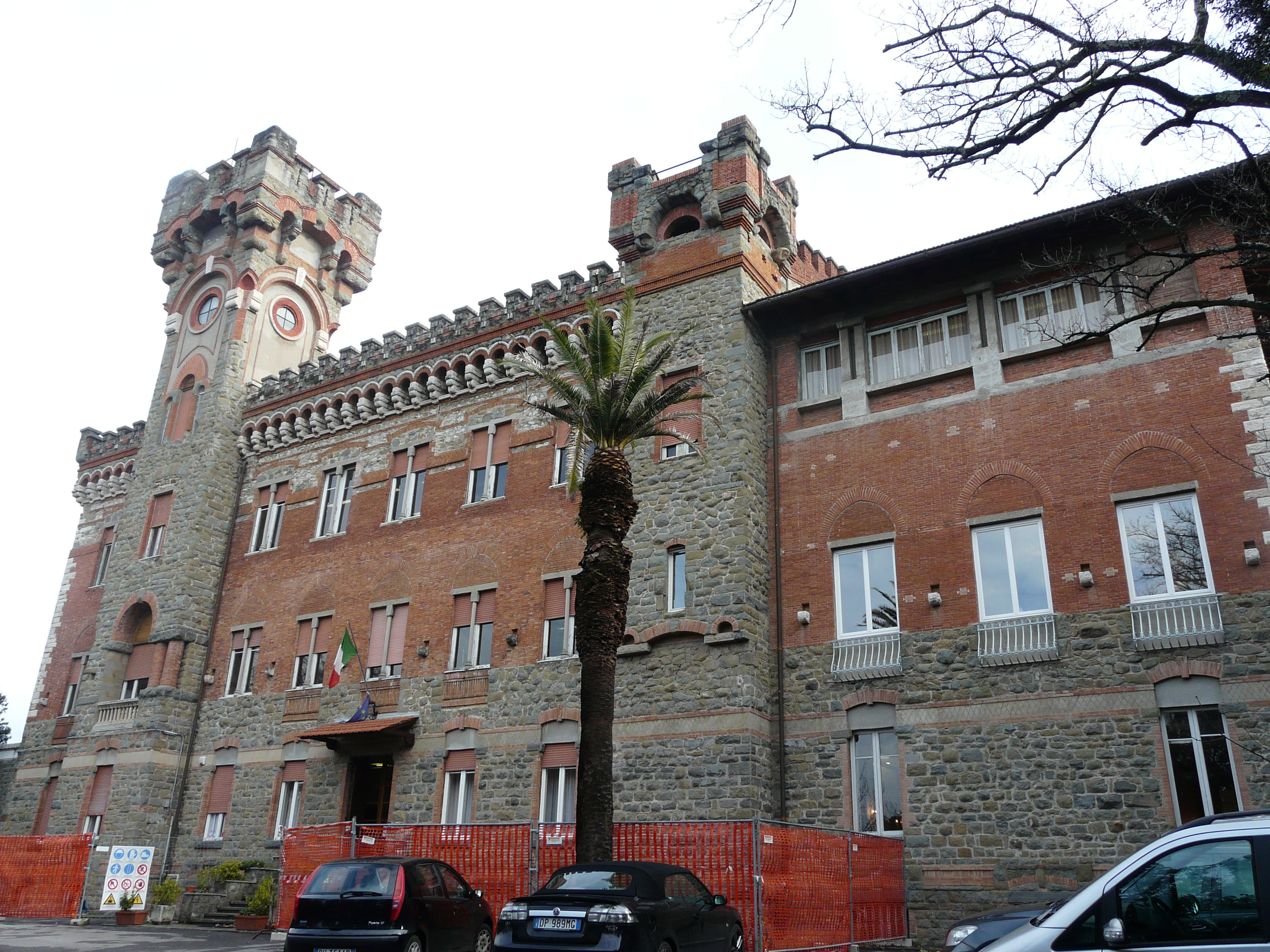 Alberghiero "F. Martini, sede La Querceta. In corso la procedura per l