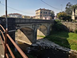 foto ponte sul Pescia di Collodi