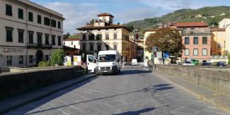 Pescia_Pontedelduomo