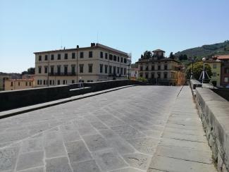 foto ponte Duomo Pescia