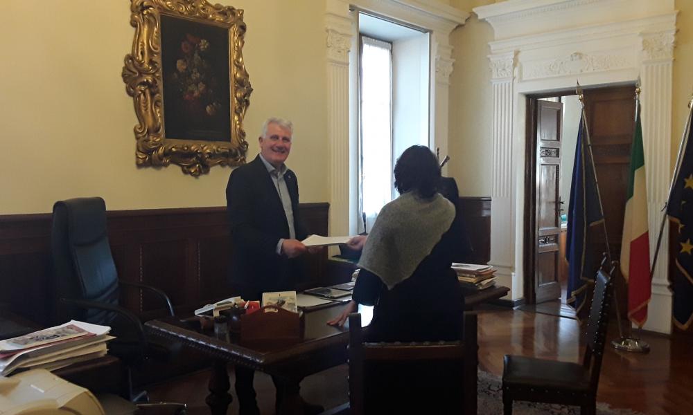 Presidente rassegna dimissioni