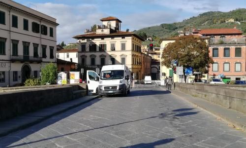 Pescia_Pontedelduomo